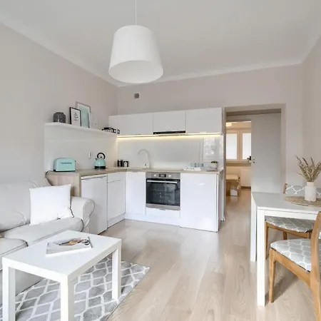 Apartamento Piso Con Todas Las Comodidades, ¡Aparcamiento Gratuito! *